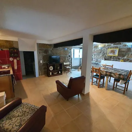Casa Do Tinte - Gouveia-folgosinho Appartamento